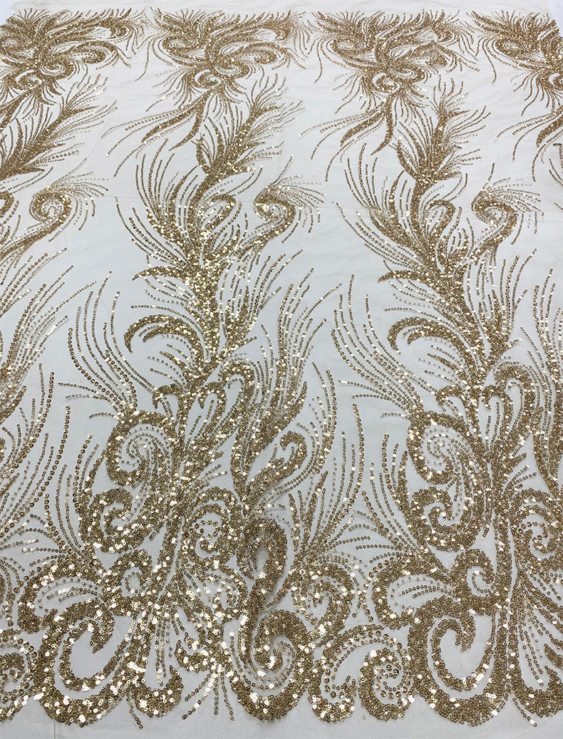 中大专供珠管珠子亮片网布蕾丝绣花婚纱礼服面料立体花朵亮片面料详情7