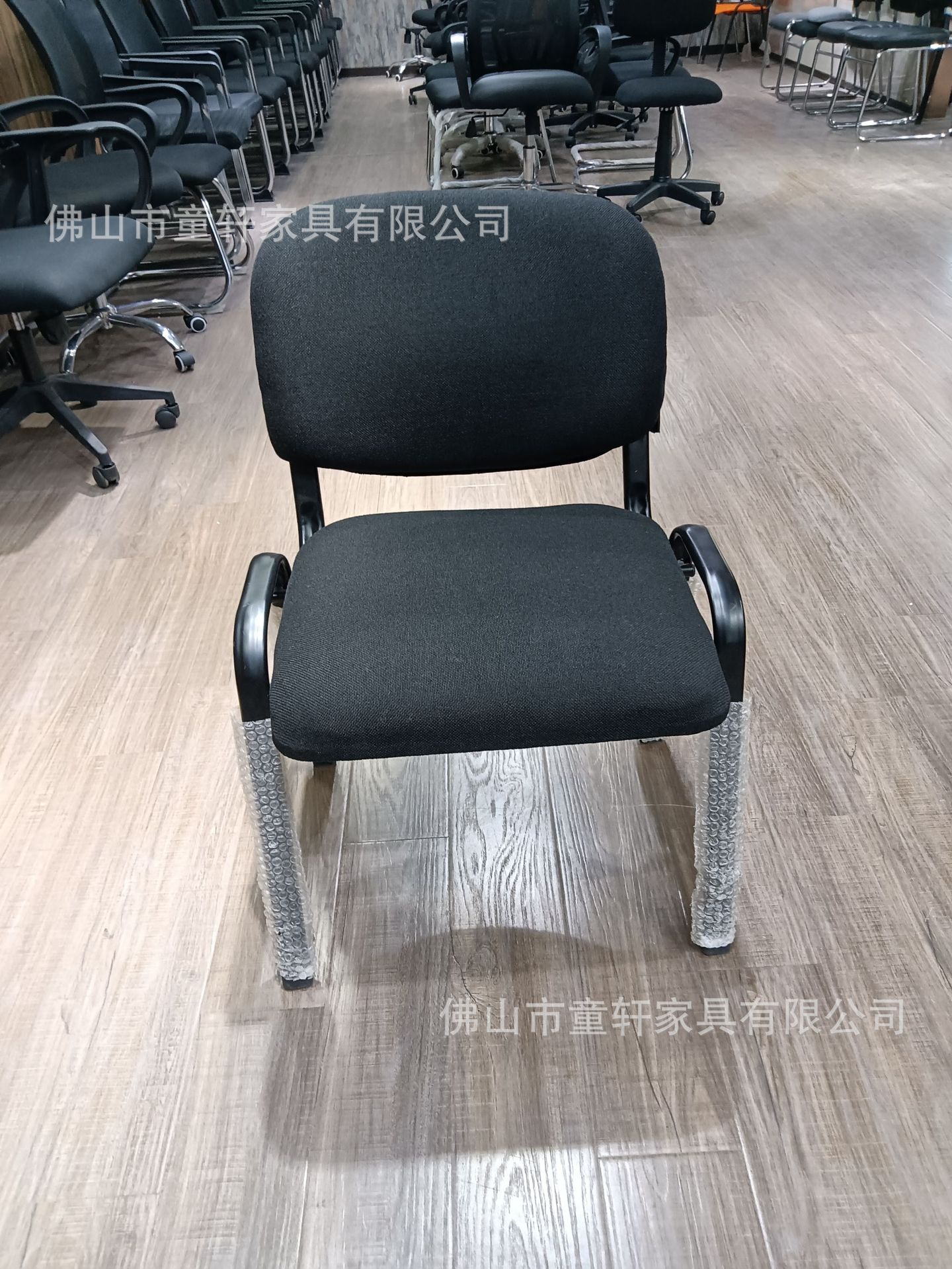 Foshan manufacturer wholesals foreign trade office chairs, fabric four-legged training chairs with writing boards and armless conference seats pic 19