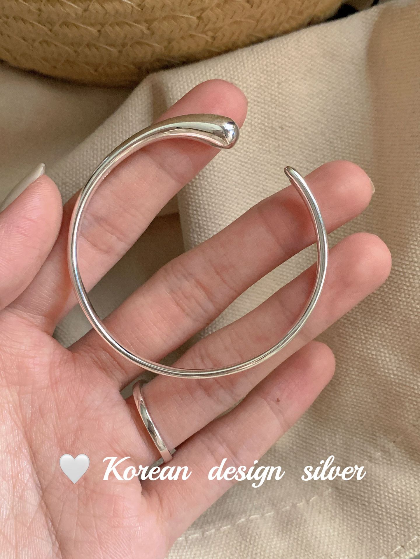 韩国设计款S925纯银亮面不对称开口手镯小众ins风手环女叠戴详情11