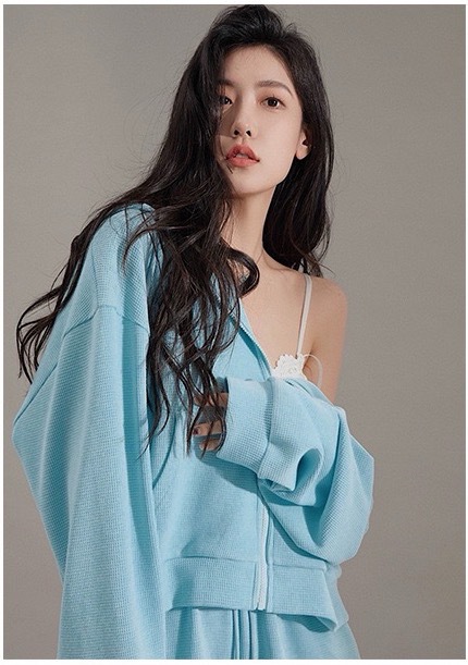 Waffle factory supplies textured knitted fabric spring and summer sweatshirts, wide-leg pants and casual sportswear in stock pic 7