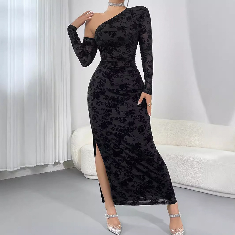 A new cross-border high-end dress with a noble lady style, featuring a flocking off-the-shoulder design that fits the buttocks and slimming the figure. It is elegant and stylish with a slit pic 20