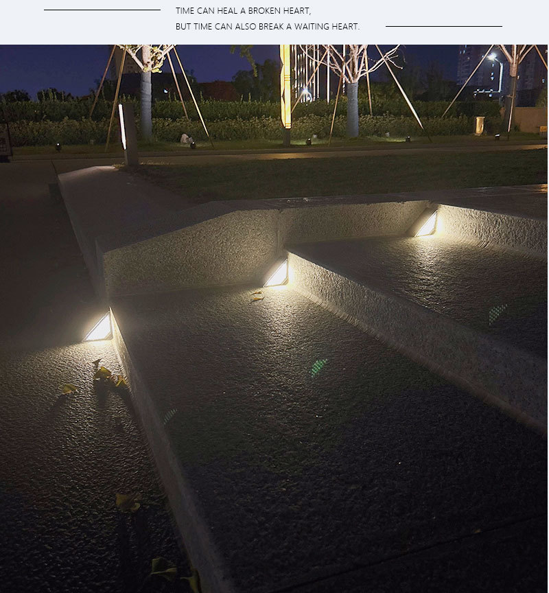 跨境太阳能三角台阶灯楼梯脚地灯庭院花园小径门廊露台氛围装饰详情11