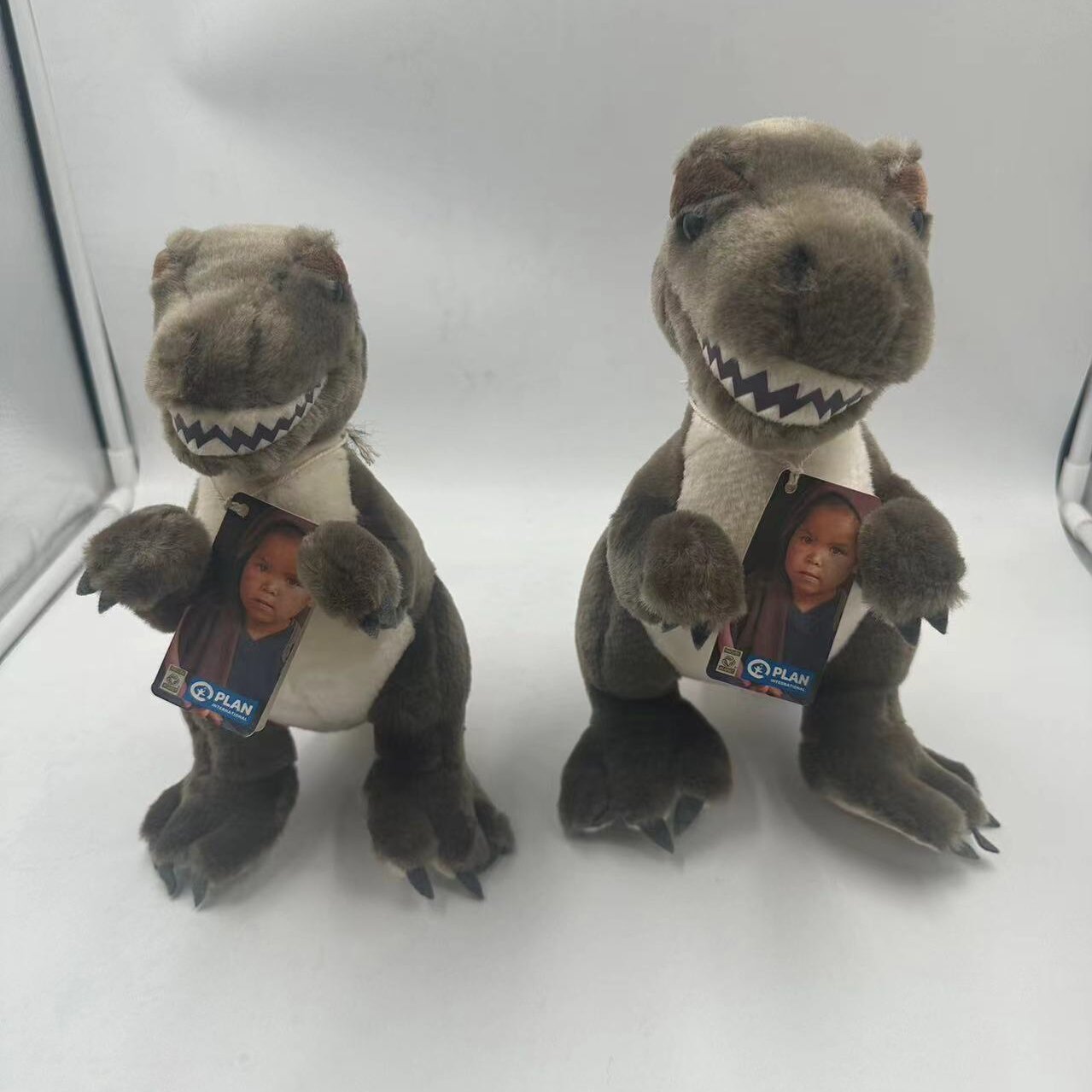 毛绒玩具恐龙霸王龙，动物园恐龙园游乐园旅游纪念品礼品详情2