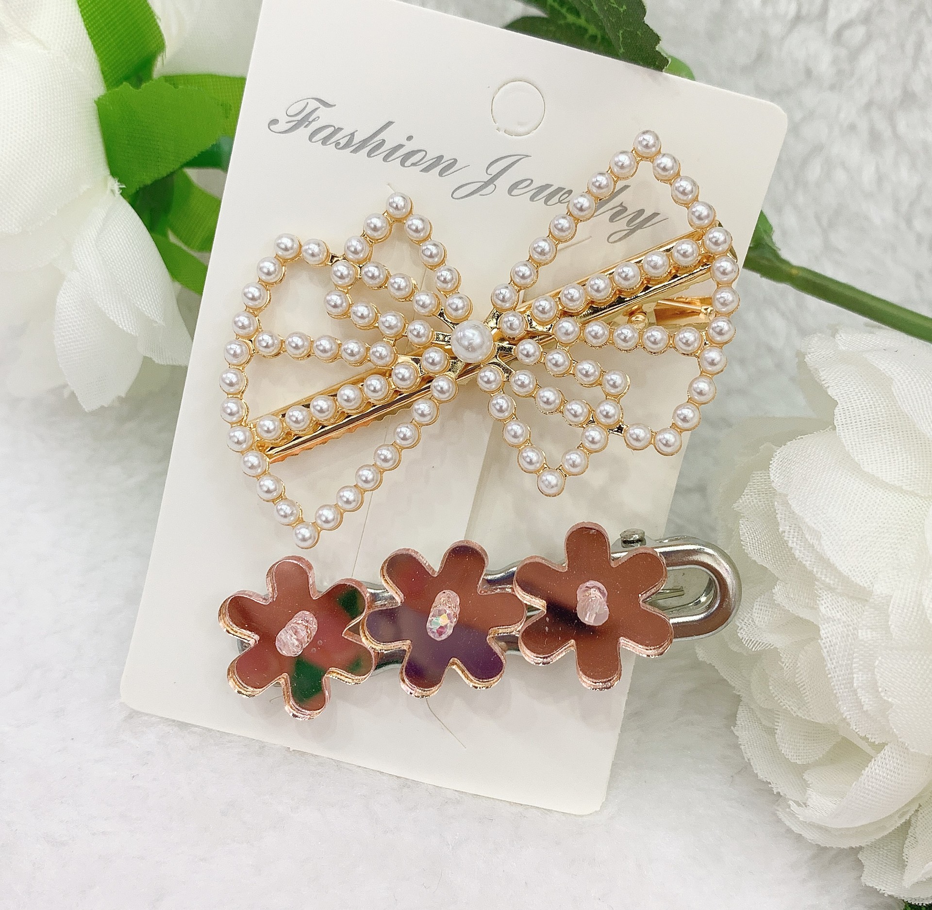 义乌店摆摊现货工厂直批随机混搭1.5元1卡刘海侧边夹夜市摆摊批发详情5