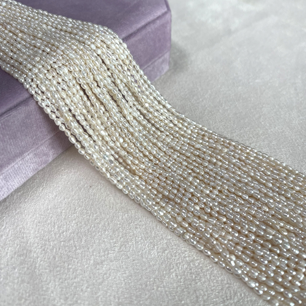 Genuine 2-2.5mm rice bead beads, natural freshwater rice-shaped small pearl loose beads, diy handmade necklace and bracelet material pic 1