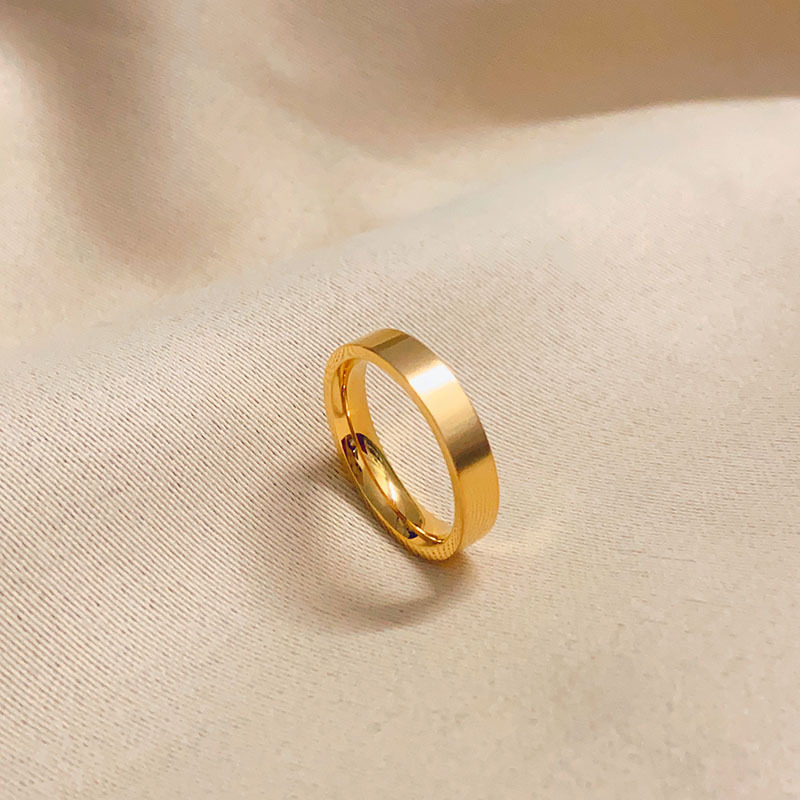 The classic matte ring for both men and women, made of titanium steel with 18k gold plating, exudes a high-end feel and does not fade pic 6