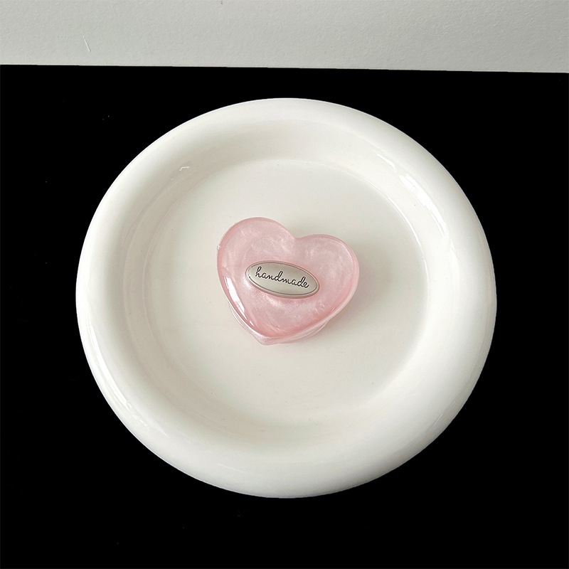 Colorful heart-shaped phone airbag stand, English light luxury ins style, high-end magnetic back sticker, desktop TV watching stand pic 13