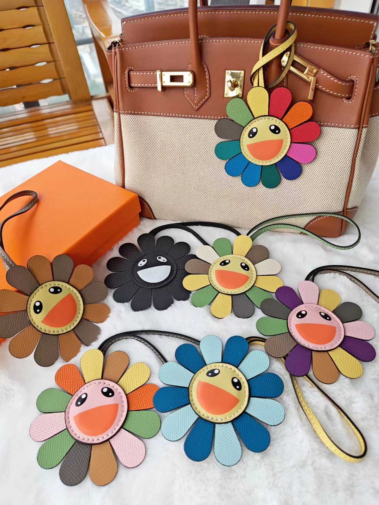 Genuine leather sunflower bag pendant, car pendant, can be matched with platinum, vegetable basket and other bags pic 1