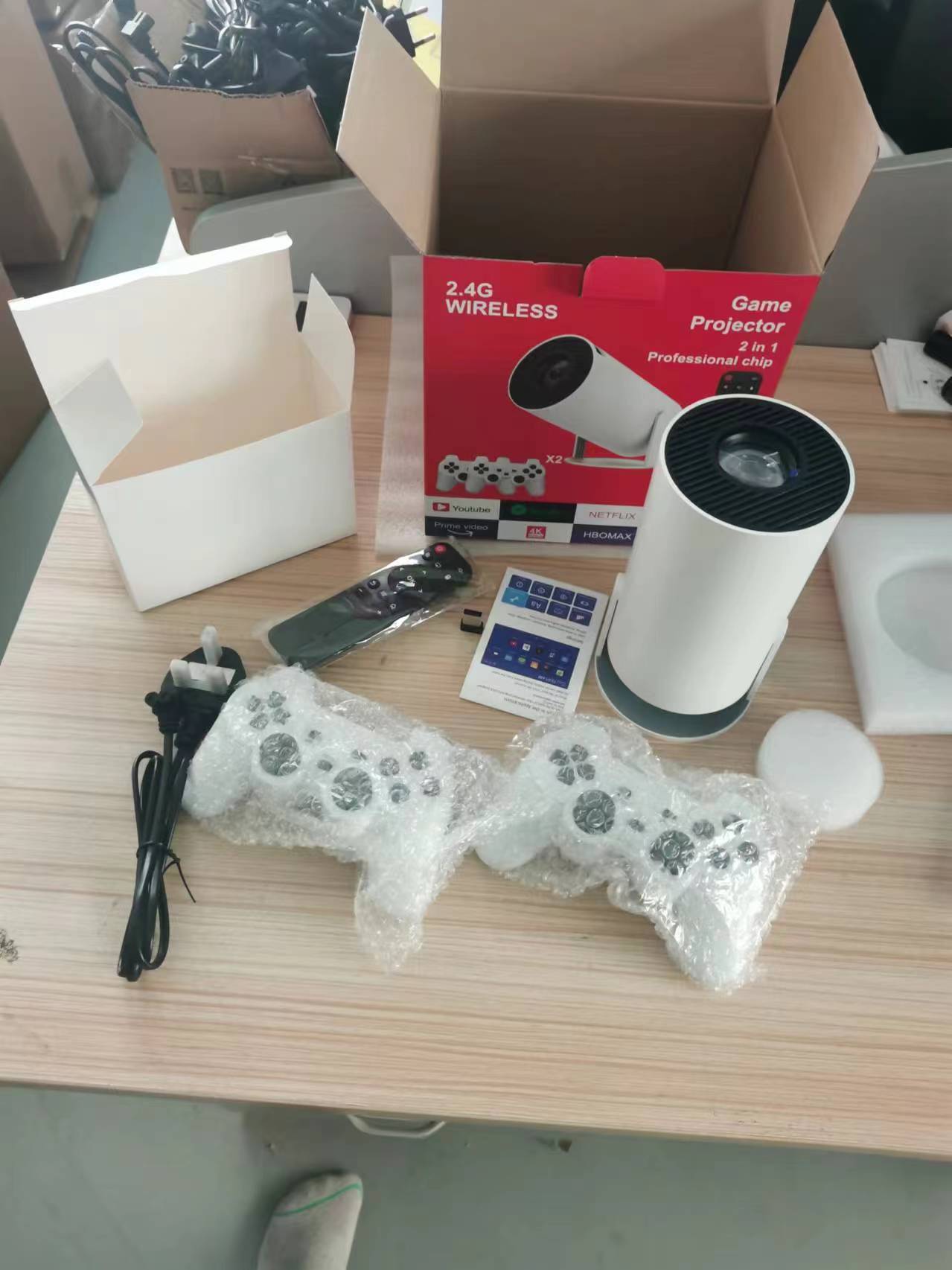 HY300跨境新安卓投影机投影仪家用迷你便携详情27