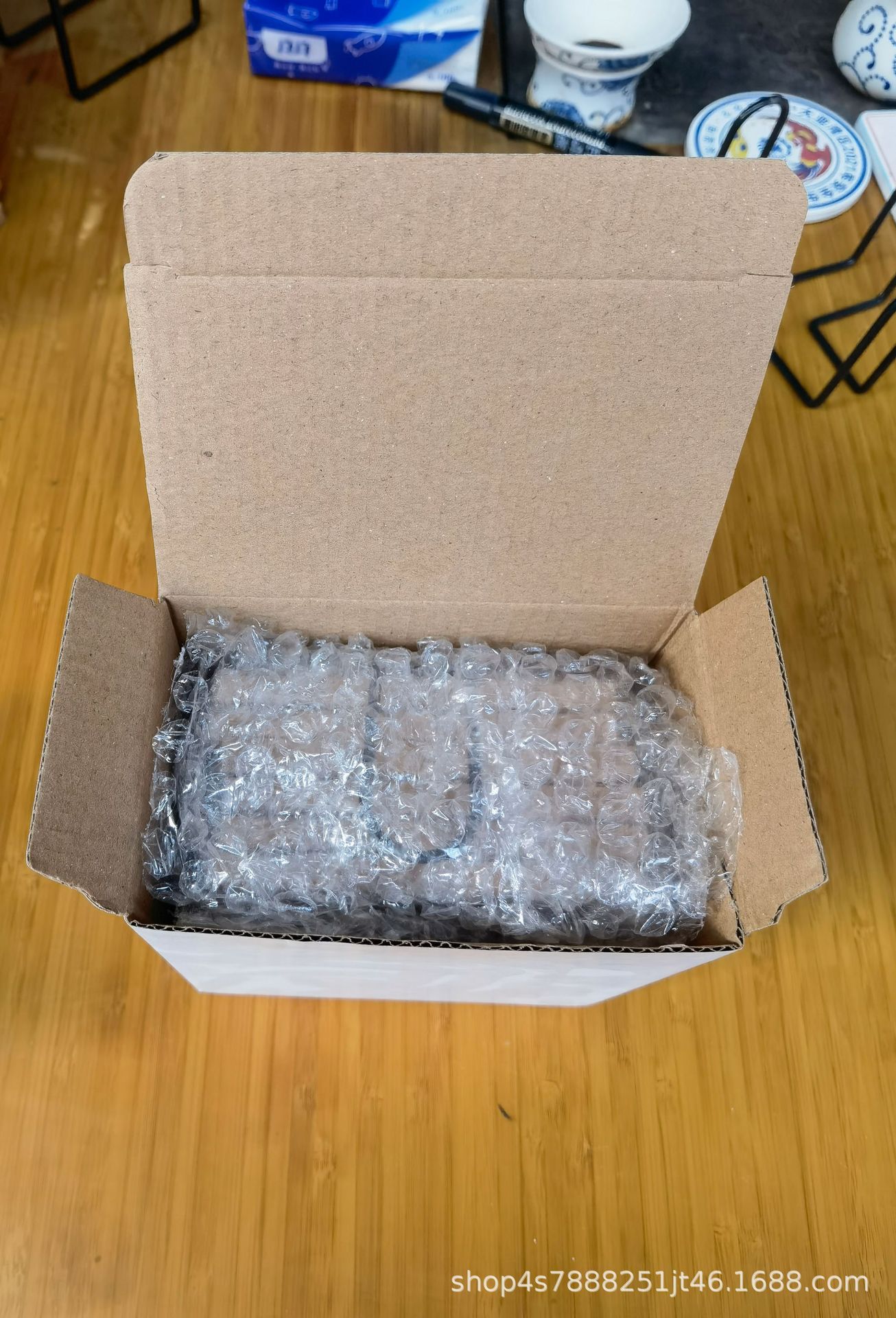 源头工厂陶瓷杯垫圆形方形白坯定制浮雕吸水软木汽车杯垫隔热锅垫详情23