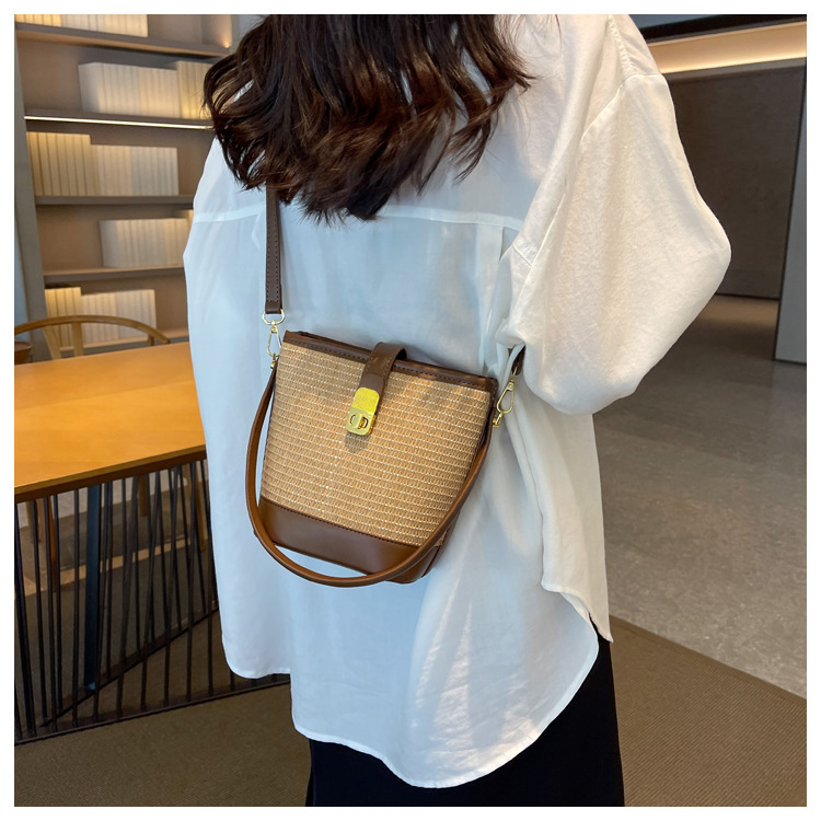 This 2023 new, niche design crossbody bag for women is a versatile and high-end hand-held bucket bag for summer pic 16