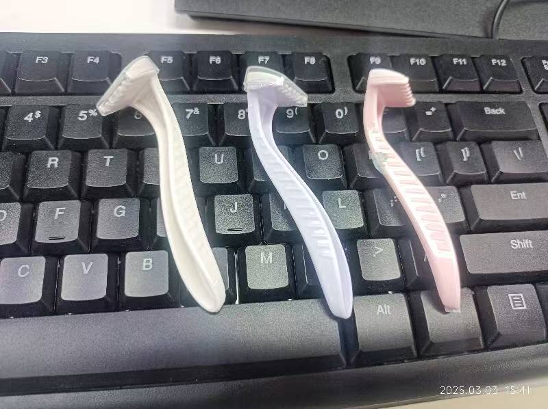 Manual shaving knife for women, a perfect shaving tool. Aloe vera lubrication, anti-scratch, suitable for armpits and the whole body pic 21