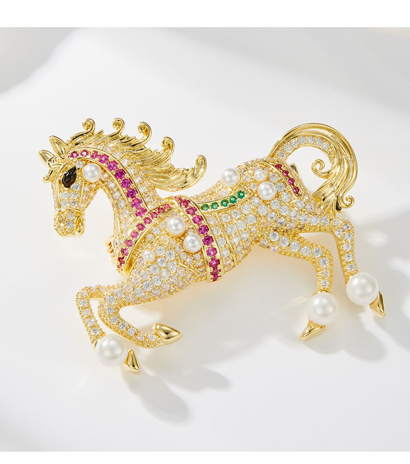 The Year of the Horse brings good luck. Light luxury zirconium galloping horse brooch, copper alloy real gold electroplated hook, dual-purpose zodiac horse brooch pic 12