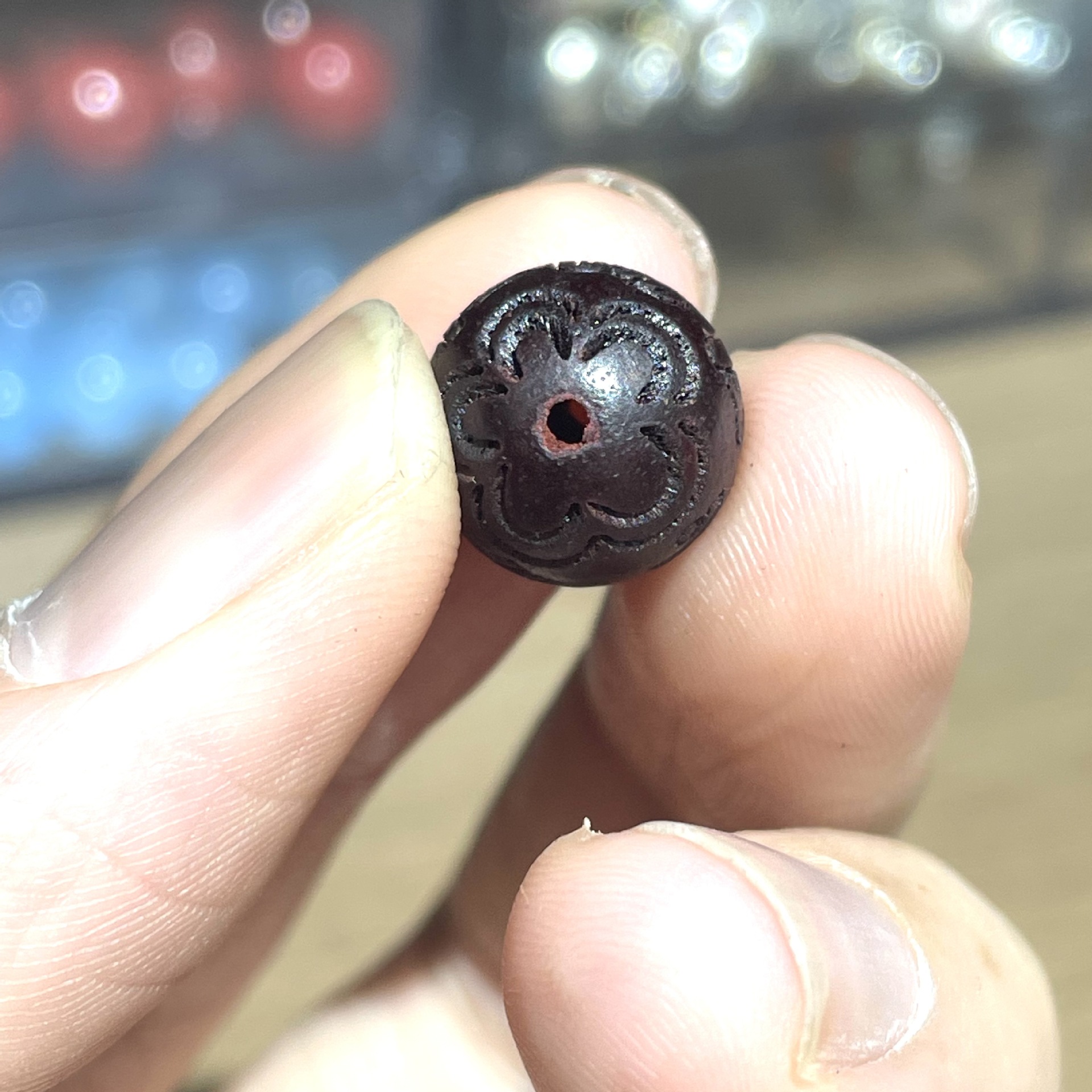Вырезание из дерева из шести букв, аксессуары diy, аксессуары из сандалового дерева, украшения из сандалового дерева для оптовой продажи pic 13