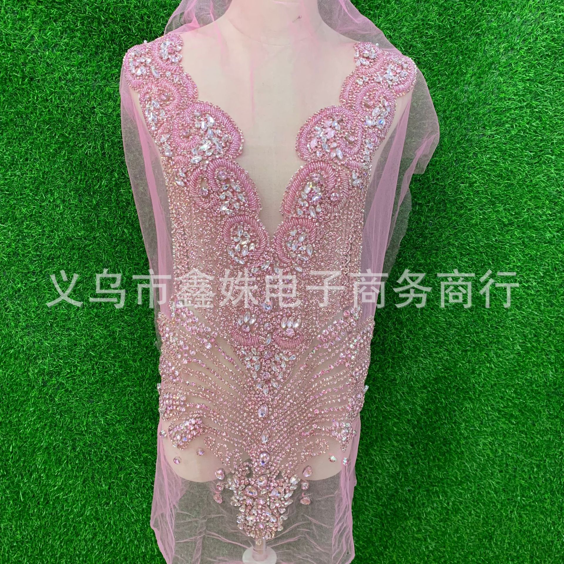 New pink heavy handcrafted DIY exquisite water diamond and pearl wedding dress accessories for clothing design pic 4