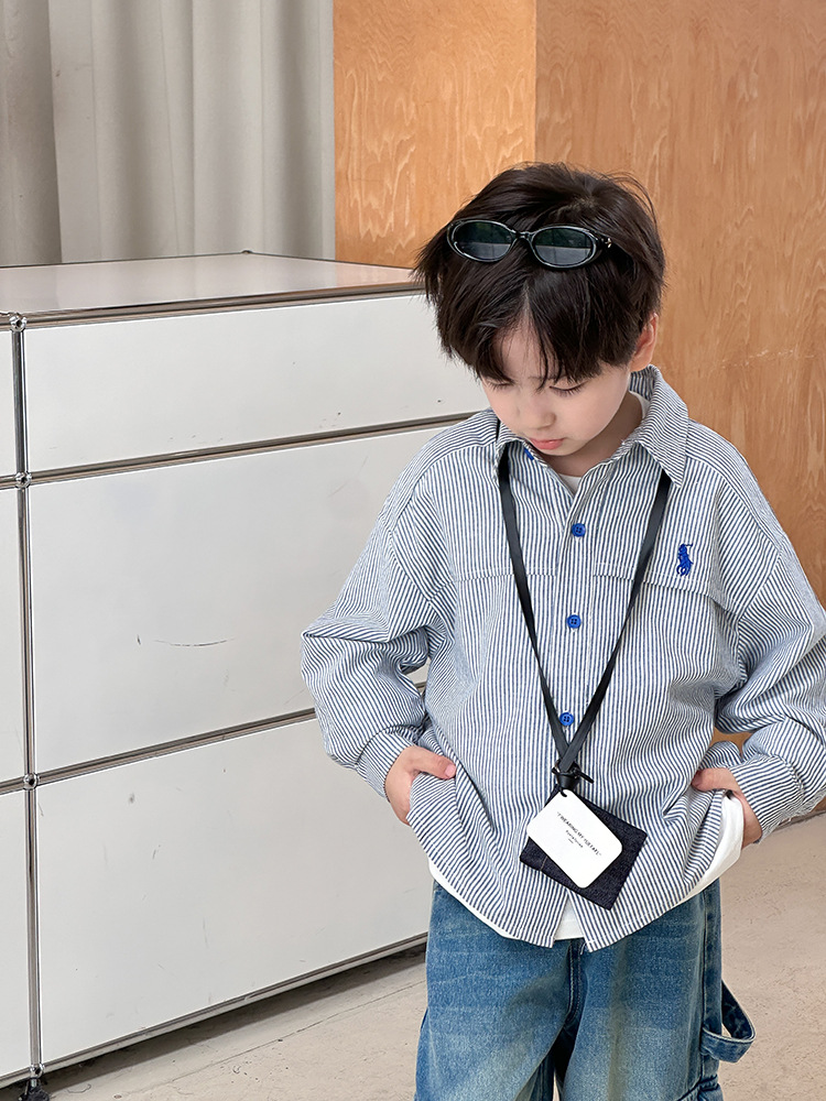 艾摩贝贝2024秋男女童竖条纹刺绣水洗全棉衬衫中大童气质翻领上衣详情14
