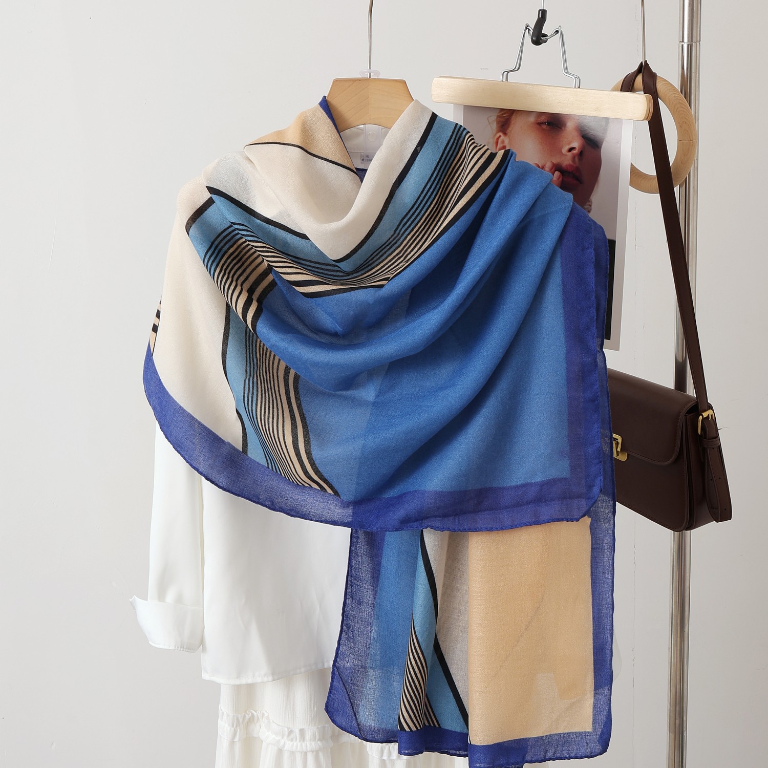 A color-blocked fashionable faux wool scarf, a thin and warm silk scarf, a large shawl, and a fashionable cape long scarf for women pic 5