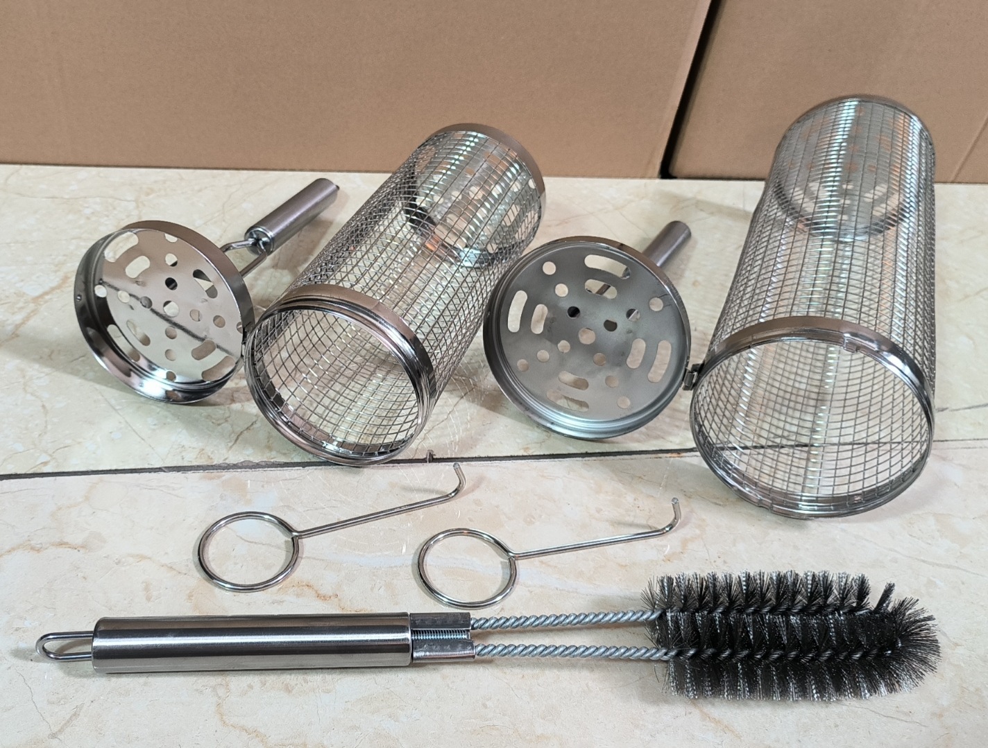 Round stainless steel barbecue cage handle flip cover integrated barbecue cage, outdoor manual rolling barbecue cage pic 10