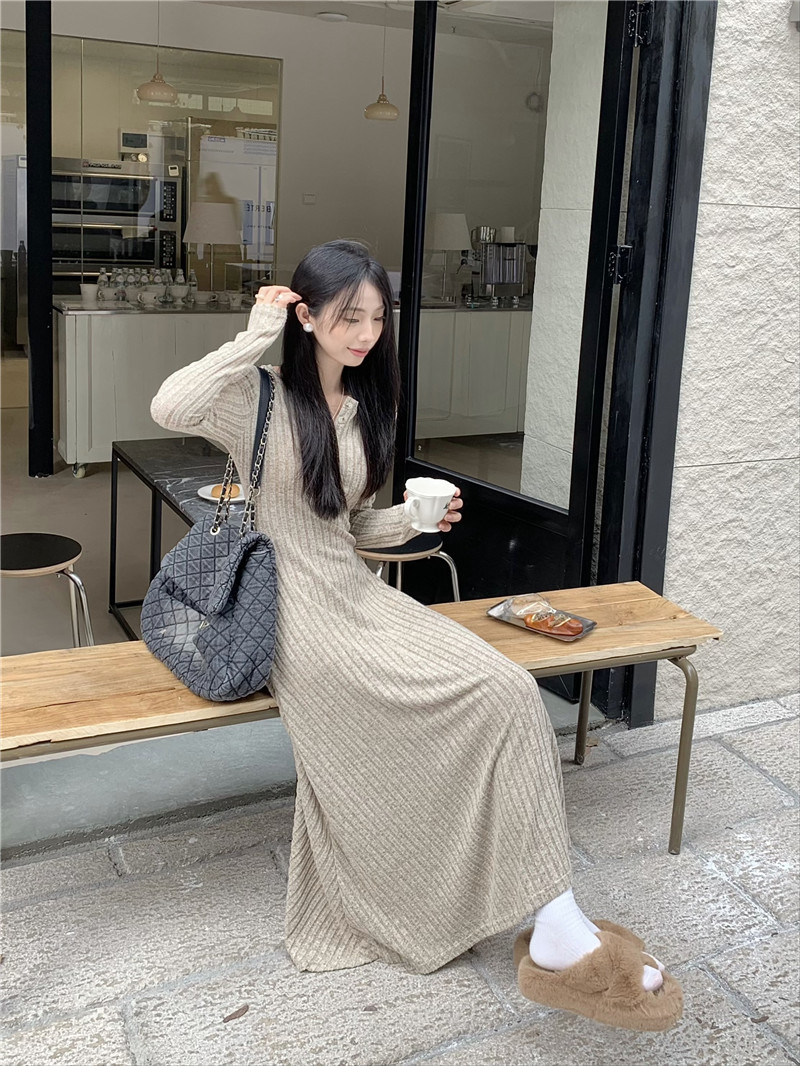 Retro, simple and versatile knitted long-sleeved dress for women, spring waist-cinching and slimming A-line dress, new autumn and winter base long dress pic 12
