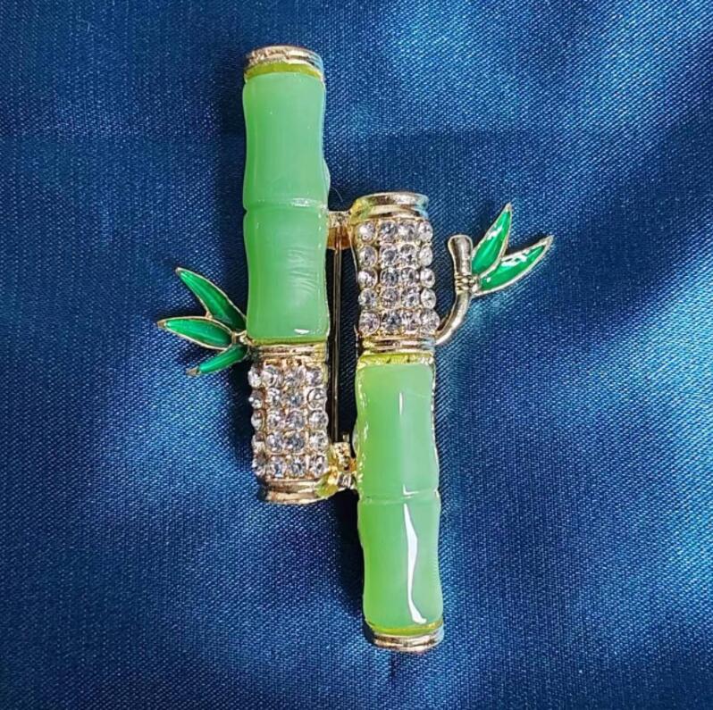 Brooch, high-end, niche silk scarf buckle, alloy Korean version diamond-encrusted coat, pearl brooch, clothing accessory, brooch, wholesale accessories pic 28