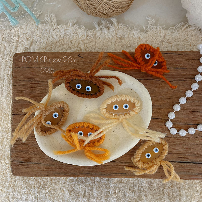 pom.kr新款秋冬创意复古毛绒绒几何边夹可爱碎发刘海夹百搭鸭嘴夹详情2