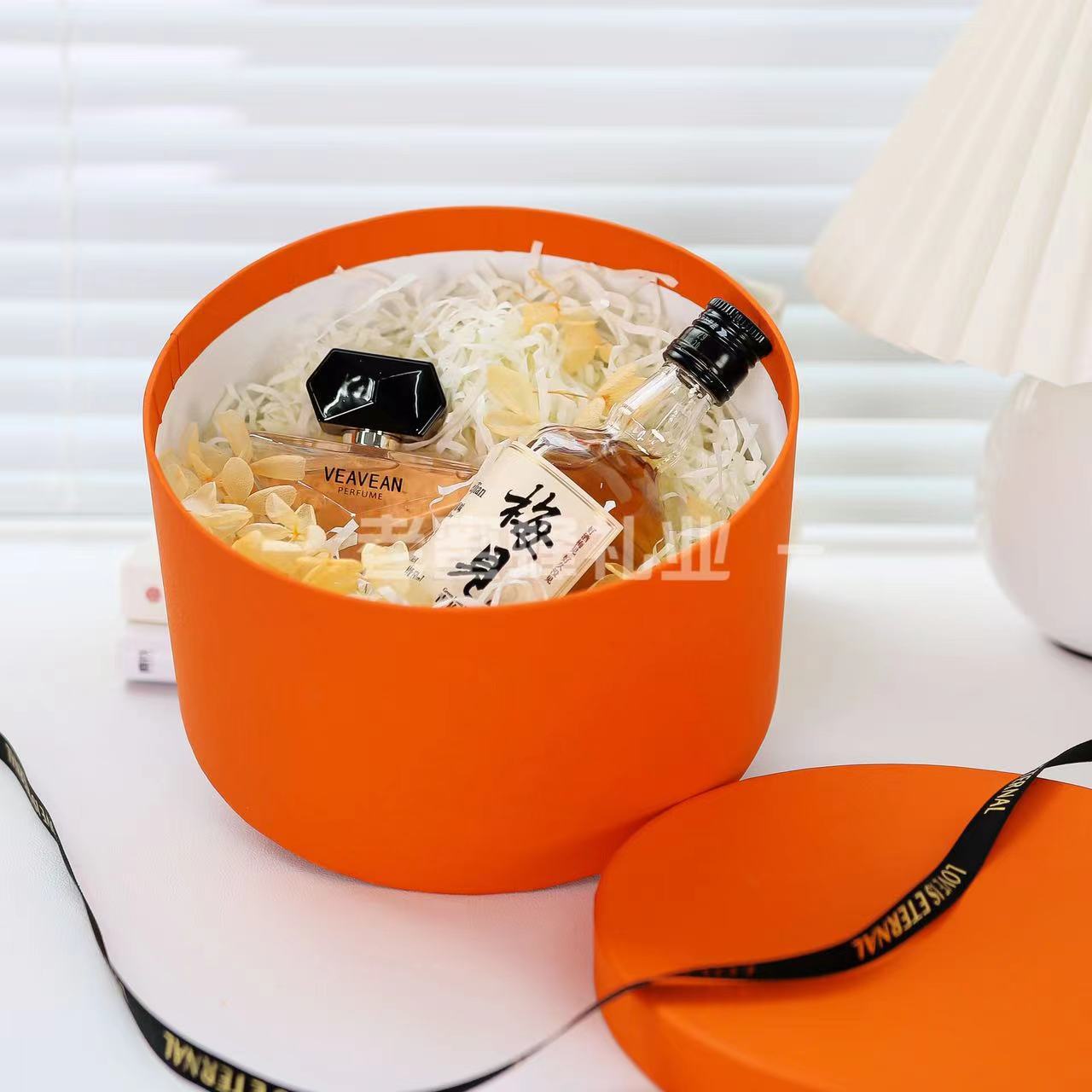 圆形牛皮纸盒圆形伴手礼盒子礼物盒礼品盒圣诞包装盒饼干烘焙包装详情32