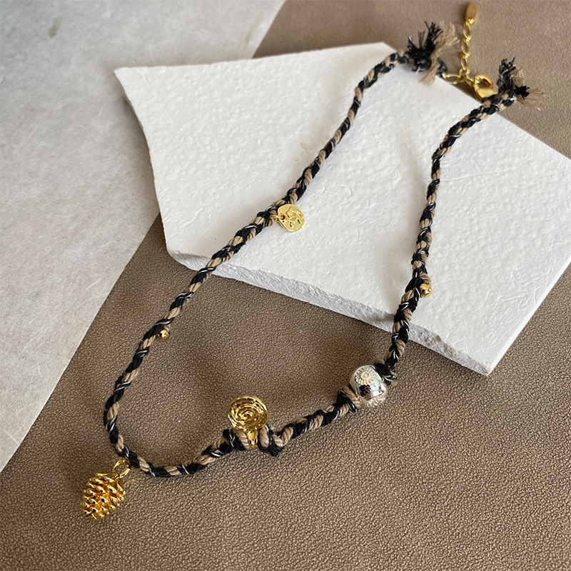 精致手作天然玉石红玛瑙编绳项链叠戴幸运硬币花生金色红绳手链女详情5