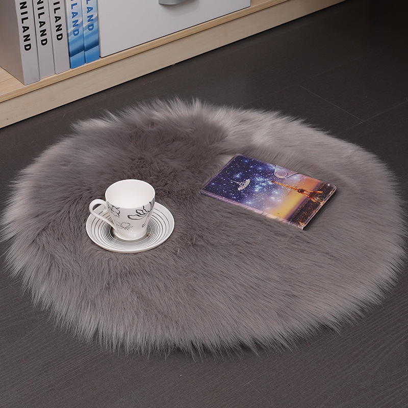 Cross-border factory direct sales and wholesale of imitation wool carpets, long plush, anti-slip, absorbent, comfortable and skin-friendly for living rooms and bedrooms pic 2