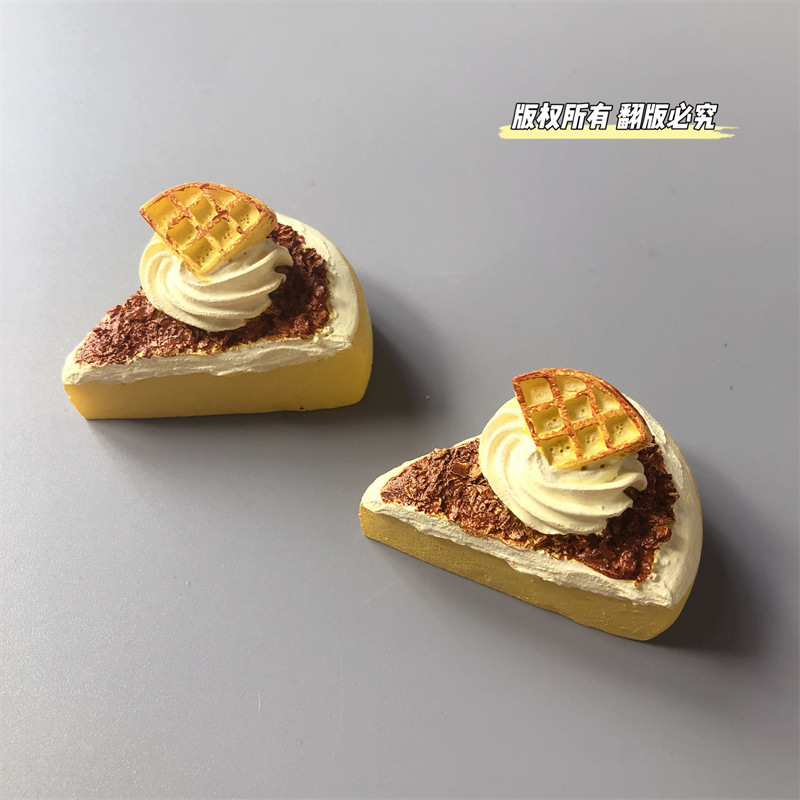 Creative 3D simulation food play series waffle triangular small cakes, cute fridge magnets, home decoration magnetic stickers pic 2