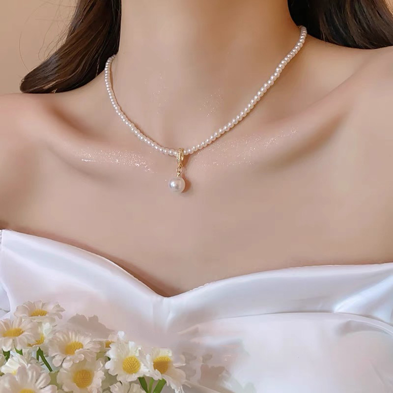 French retro double-layer pearl necklace, a light luxury, niche and high-end accessory for women, fashionable choker neck collarbone chain pic 4