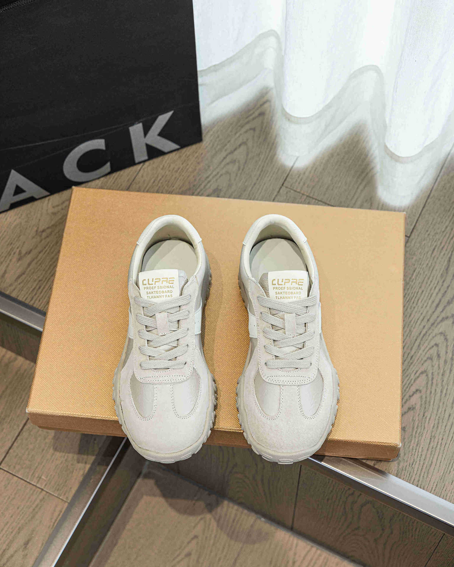 A new type of leather anti-slip and versatile De Xun shoes for women with soft soles, 56002, which can increase height by 7 cm pic 30