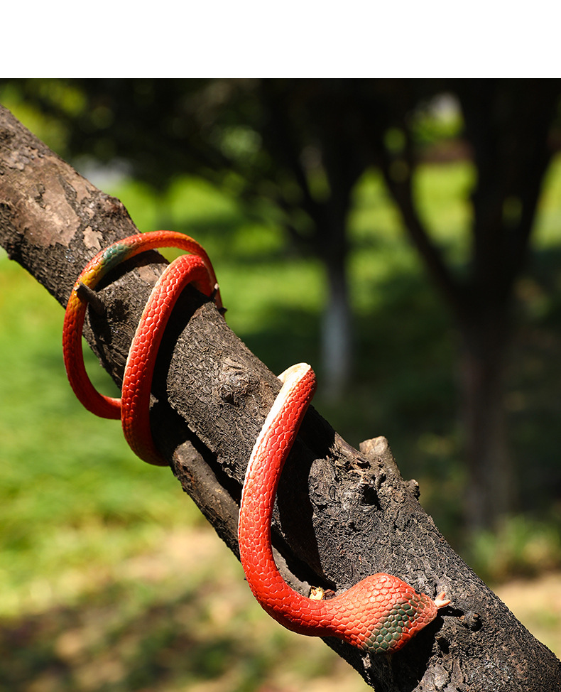 Factory wholesale 68cm eco-friendly rubber snake prank toys, soft rubber fake snakes, Halloween prank toy snakes pic 50