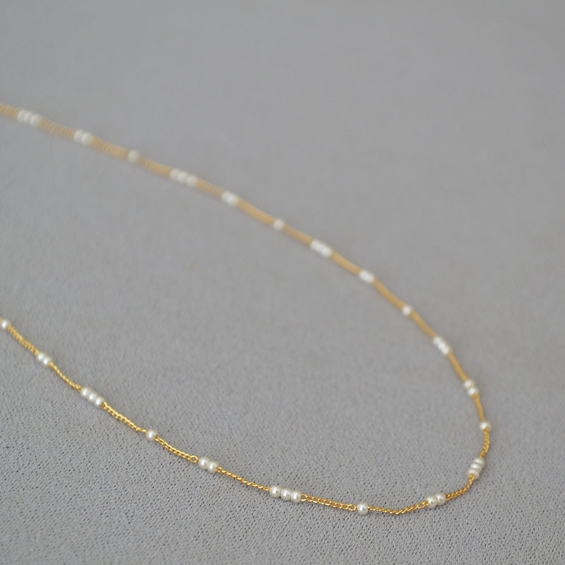 法式小众设计简约迷你baby小珍珠间隔黄铜镀金优雅极细项链锁骨链详情3