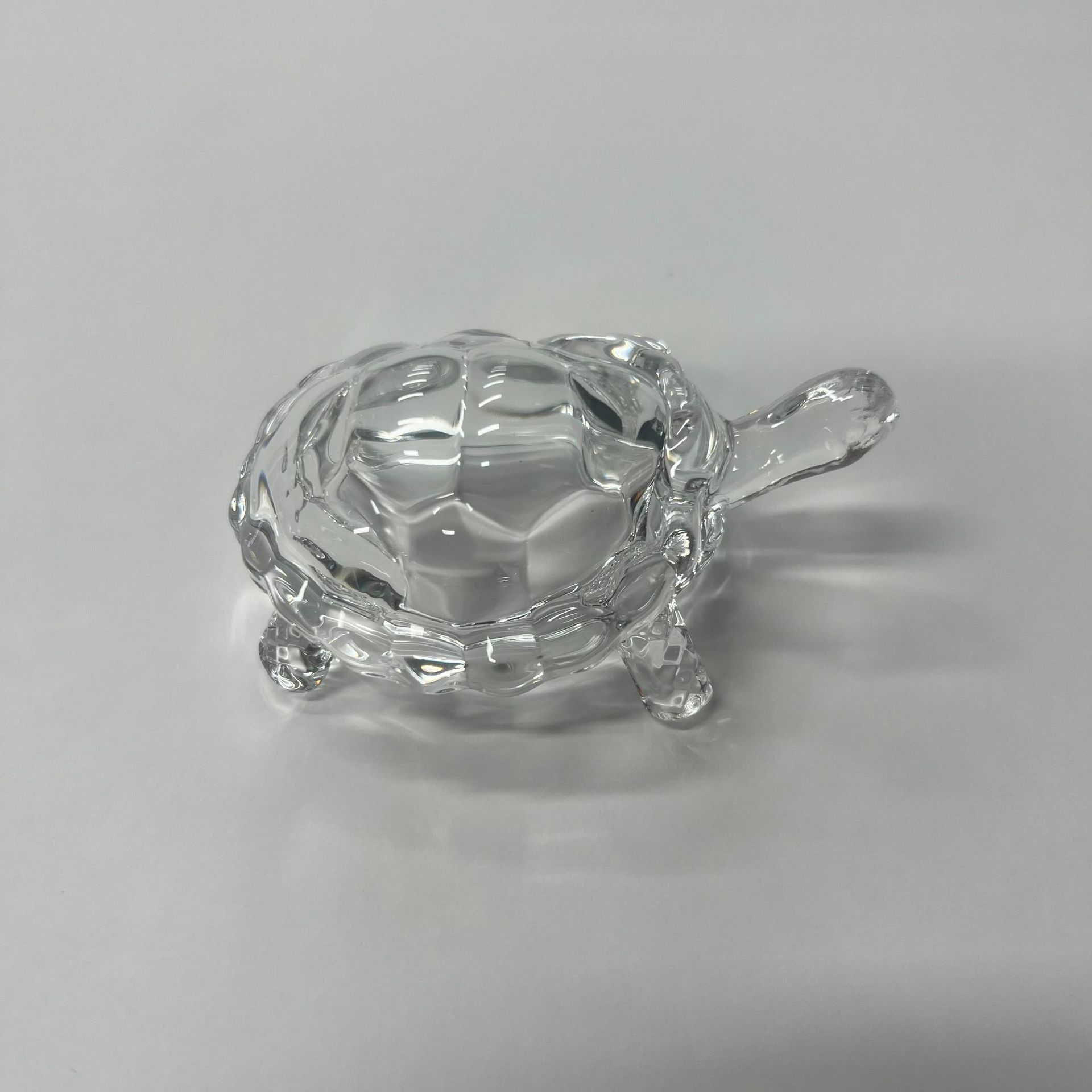 Transparent crystal glass turtle for wealth, feng shui, money turtle, glass animal for warding off evil spirits, decorative craft with plate set pic 4