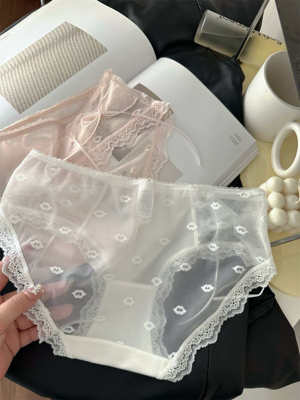 法式奢华缎面蕾丝内裤女性感24新款少女士三角裤中低腰蝴蝶结甜美详情6