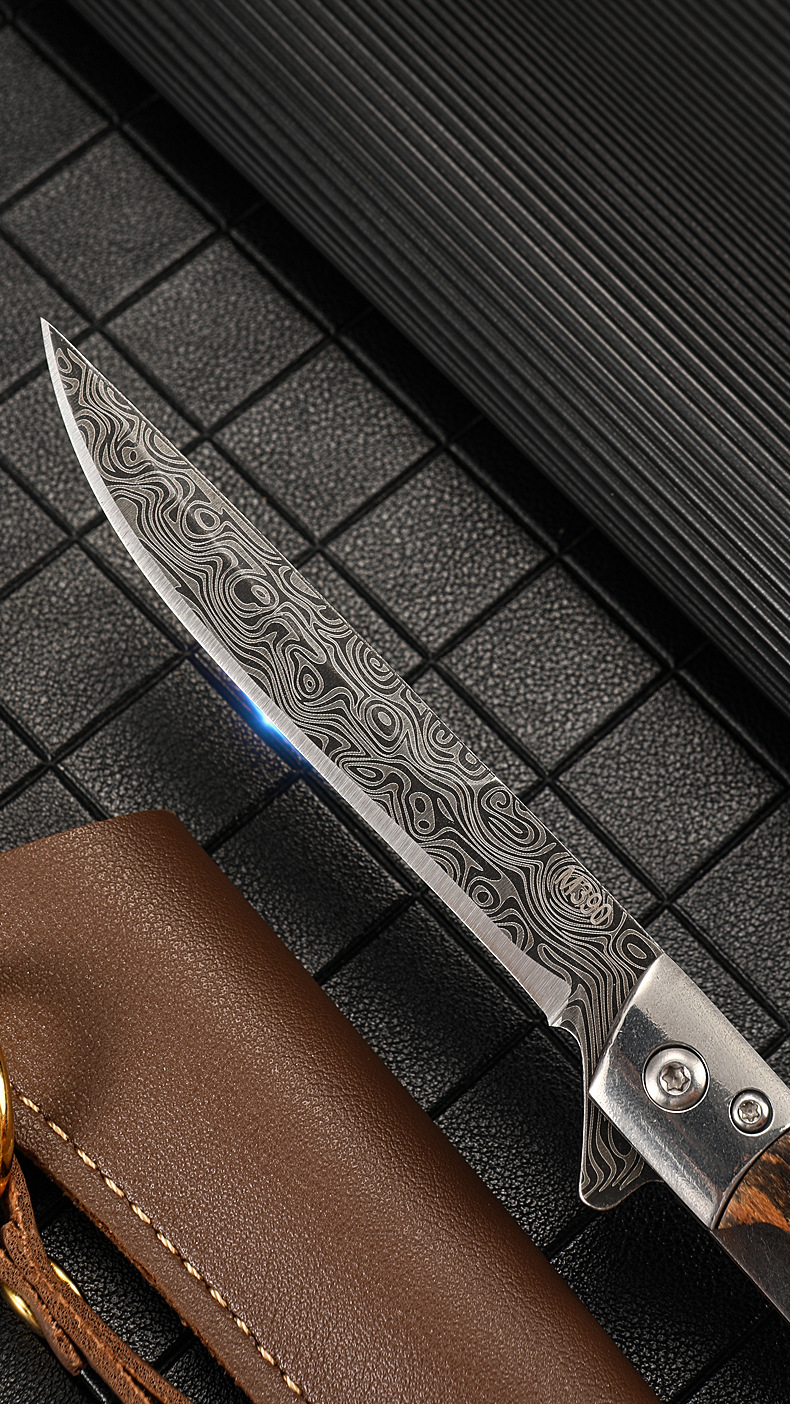 A must-have Damask pattern folding knife for outdoor camping. Made of high-hardness stainless steel, it features a quick-opening design, is compact and portable, and is a versatile and practical folding knife pic 11