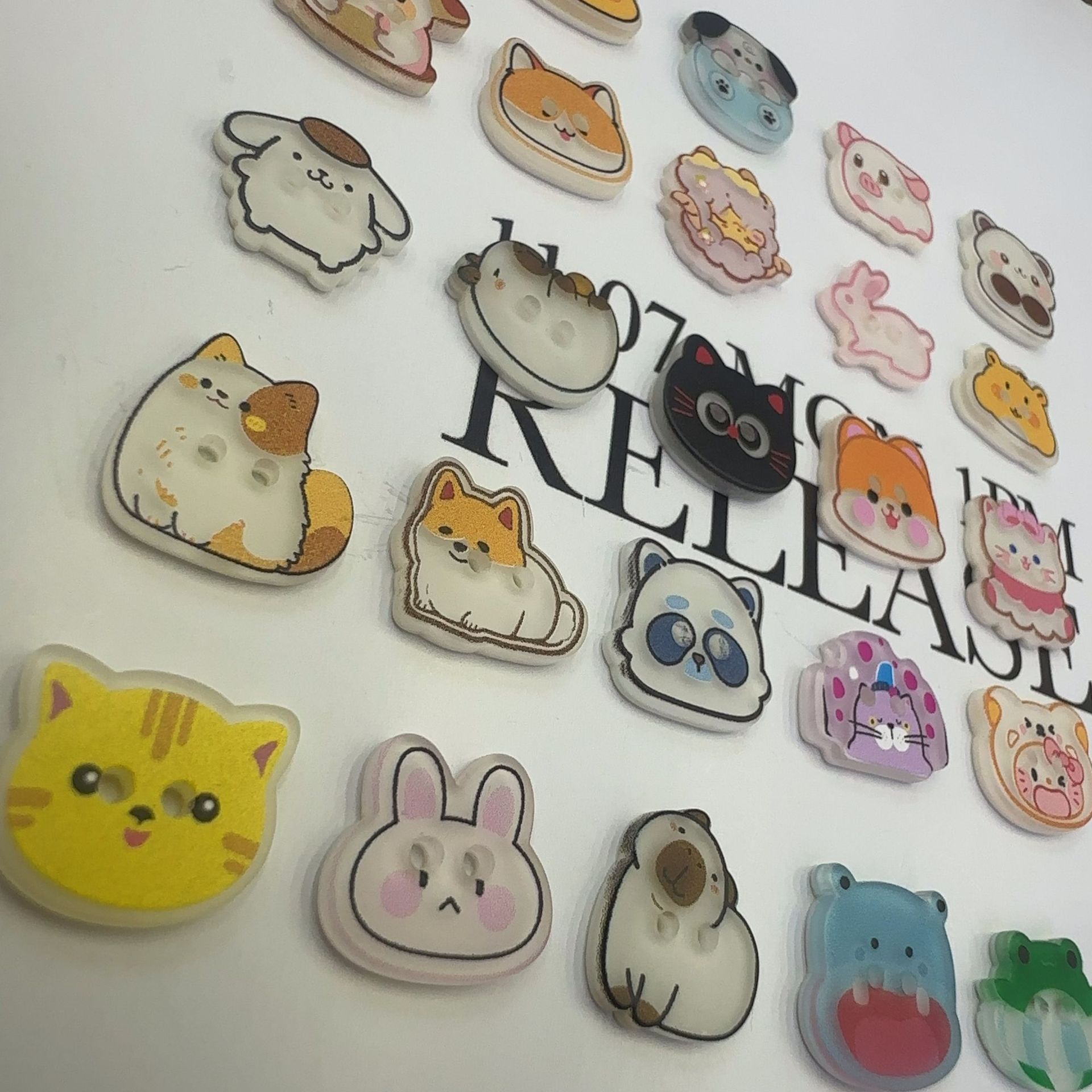 A set of 10 cartoon-patterned metal four-piece buttons, disc buttons and sleeve buttons pic 10