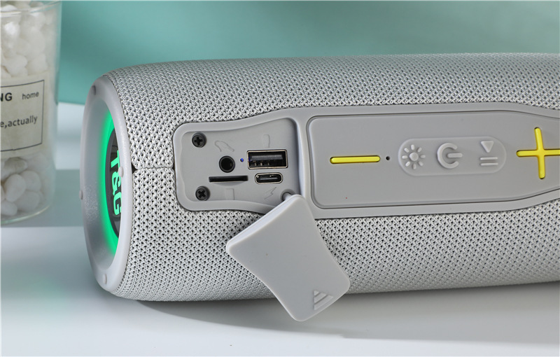 跨境TG682藍牙音箱插卡便攜音響藍牙重低音炮tws藍牙音響高顏值詳情11