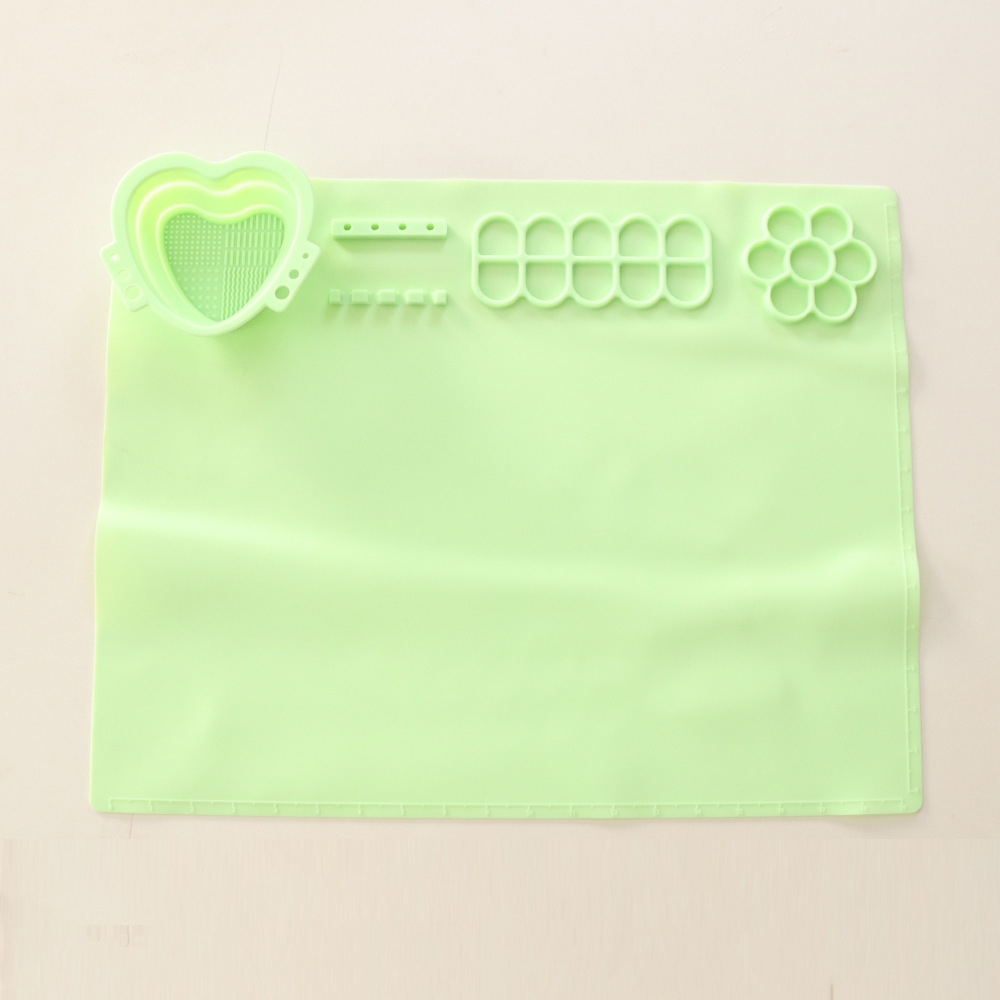 跨境食品级硅胶绘画垫 儿童美术用品 可擦水洗调色画板 多功能涂鸦油画垫 创意绘画工具详情6