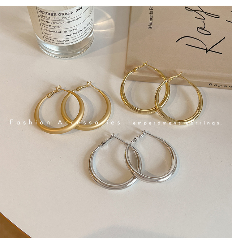 大圆圈螺旋耳夹女款2024新款爆款素圈高级感无耳洞耳环方圆脸耳饰详情5