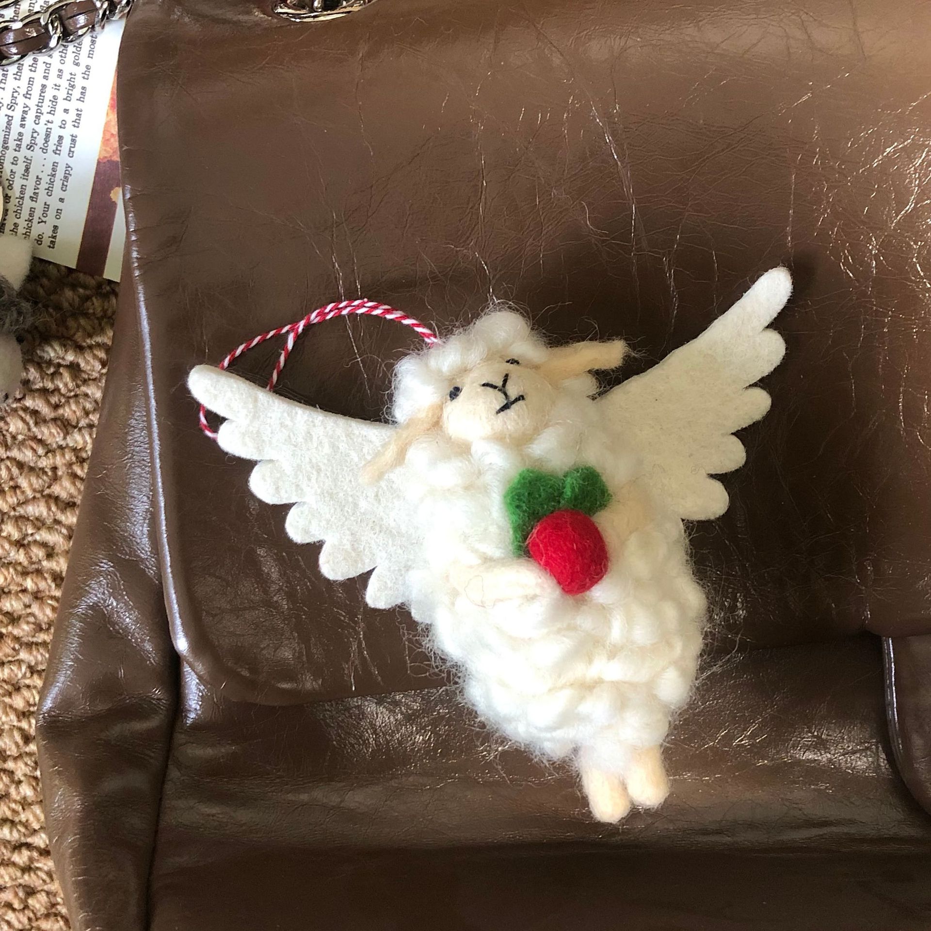 2025 New Nepalese wool felt keychain pendant, cute little sheep and dog bag pendant, car hanging doll pic 6