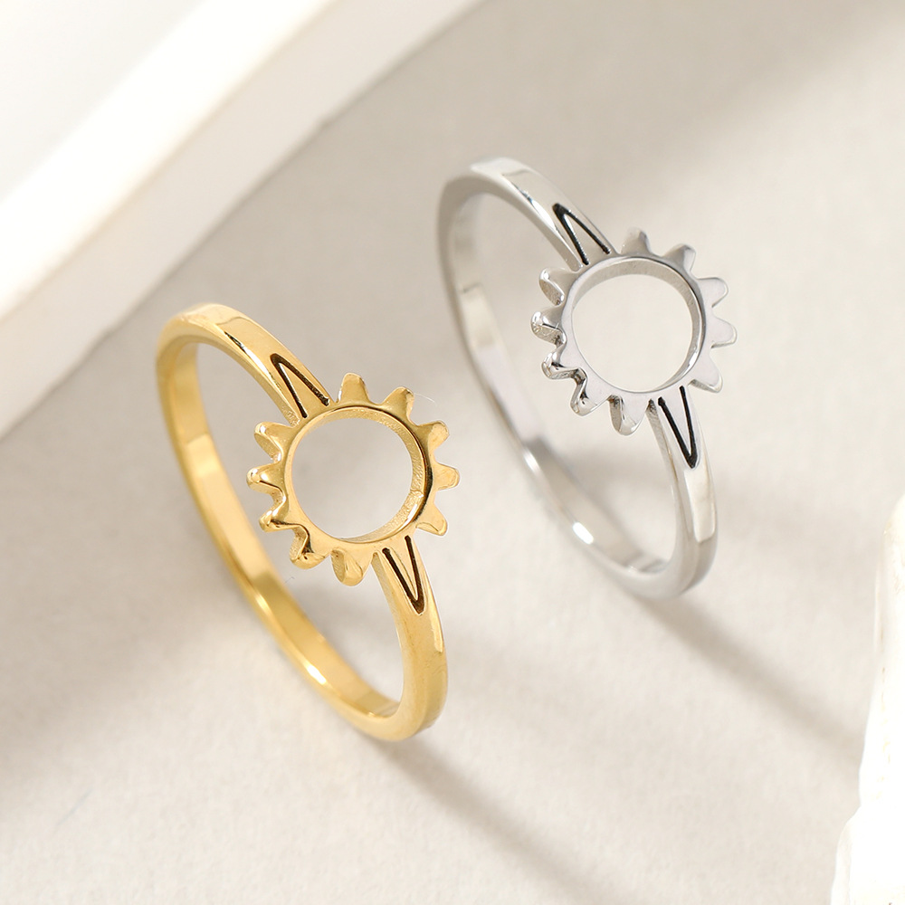 欧美跨境热卖钛钢戒指简约太阳花情侣戒指指环不锈钢饰品厂家批发详情3