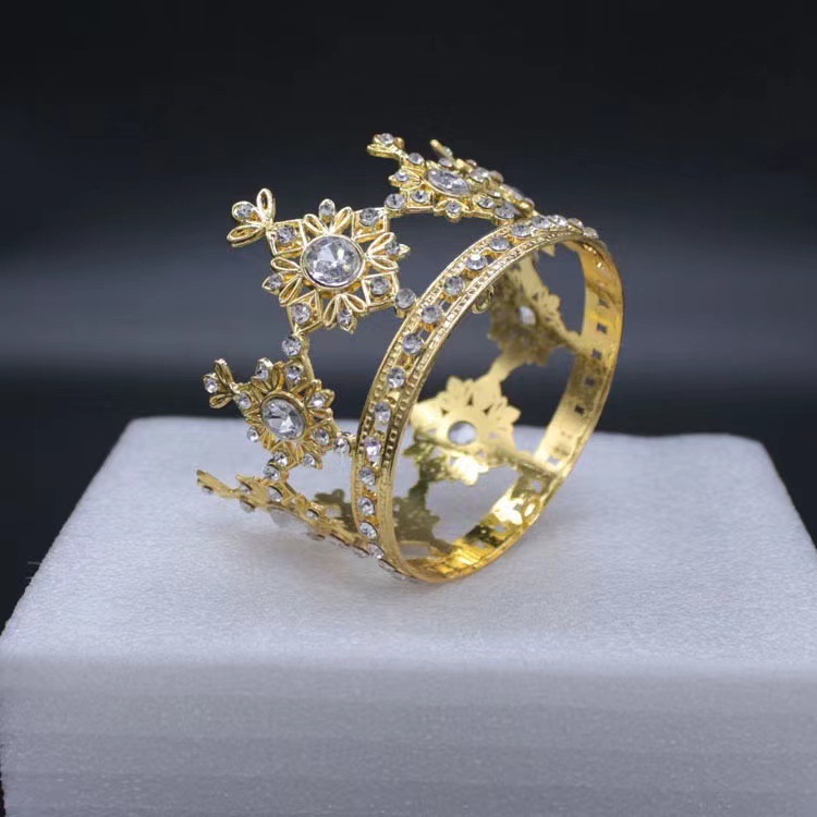 Wholesale of new bride headwear, water diamond crown, bride princess crown, wedding dress accessories, crown hair accessories, and cake decorations pic 10