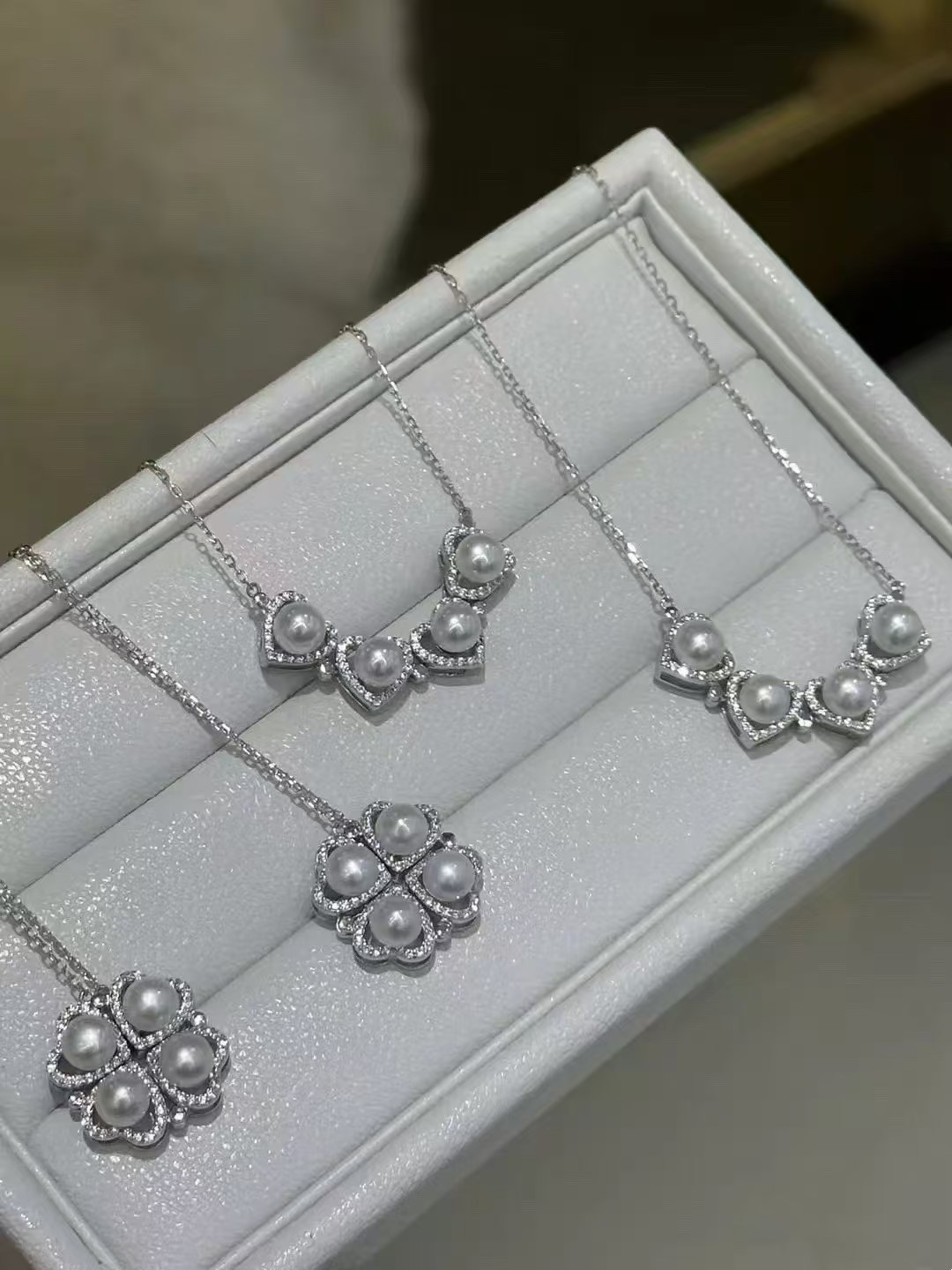 DIY珍珠吊坠托爱心四叶草磁吸两戴项链一款多带时尚锁骨链吊坠女详情7