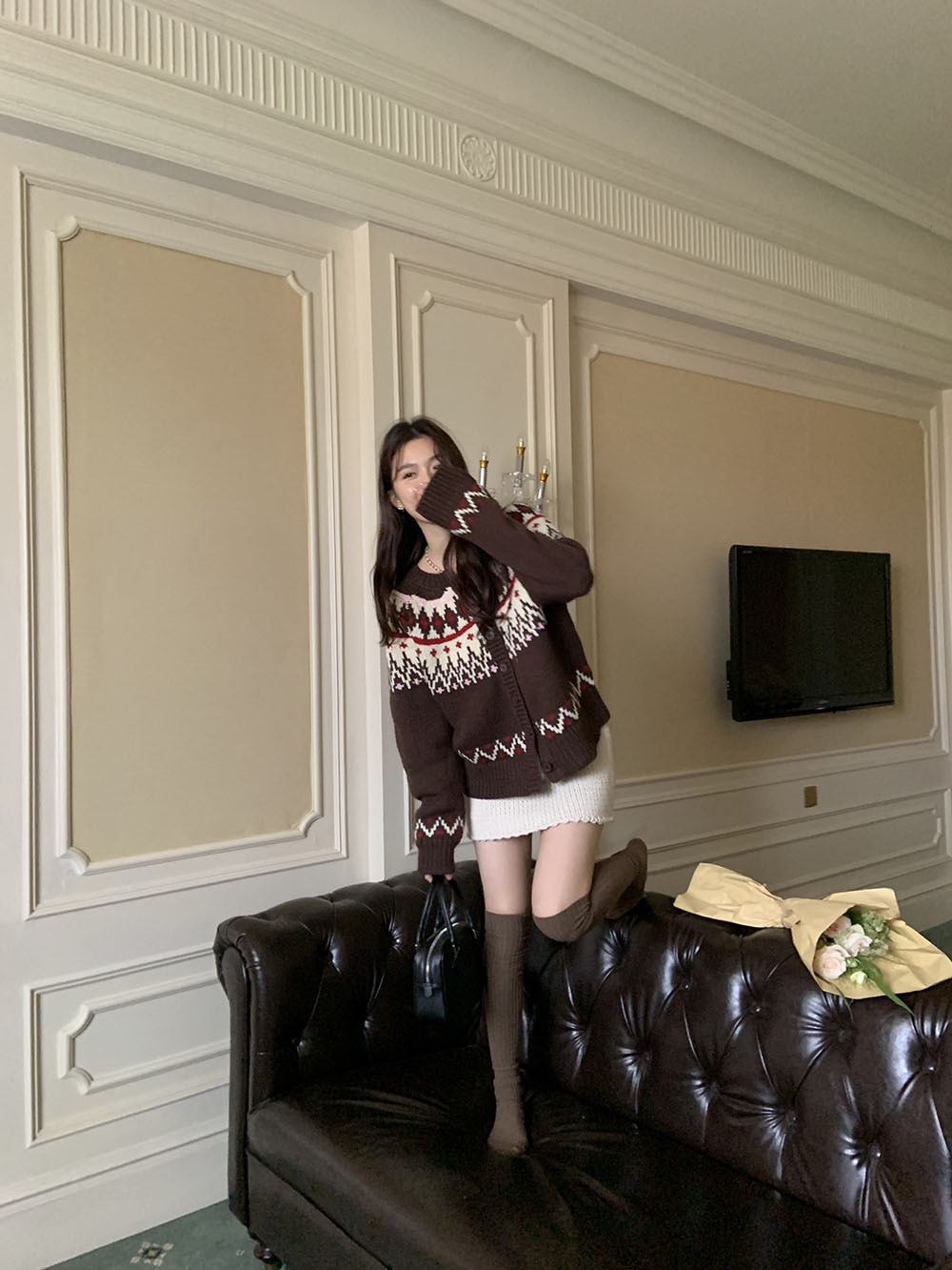 费尔岛复古美式少女撞色波普提花单排扣针织开衫厚实保暖毛衣外套详情28