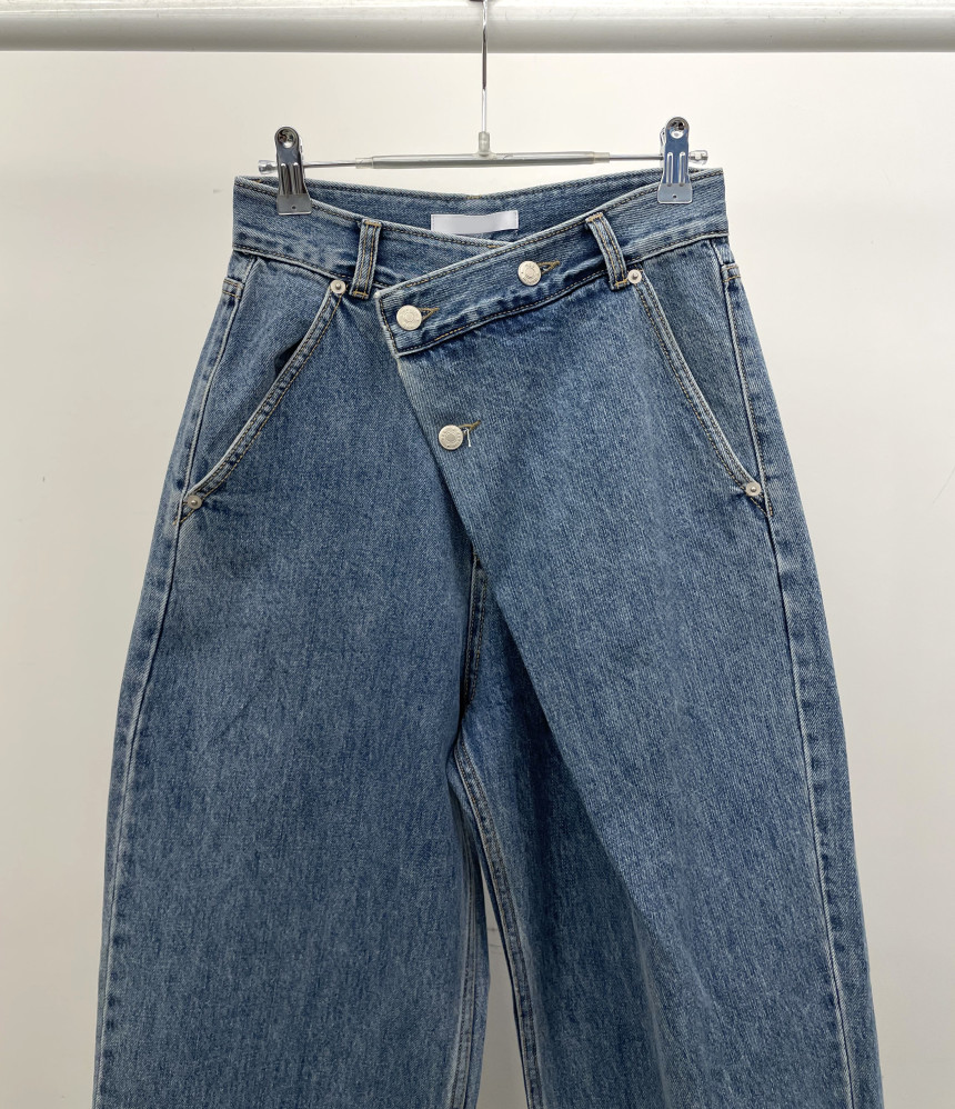 韩国chic春季复古小众高腰百搭不规则斜扣设计感阔腿牛仔裤长裤女详情26