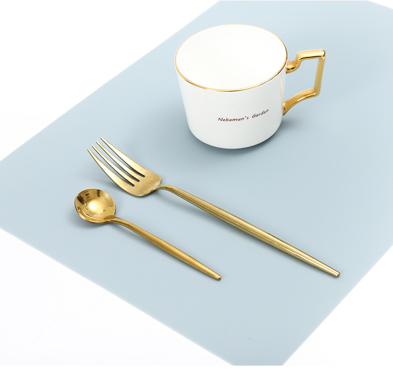 厂家现货食品级长方形餐垫杯垫可折叠收纳西餐垫防滑隔热桌垫详情16