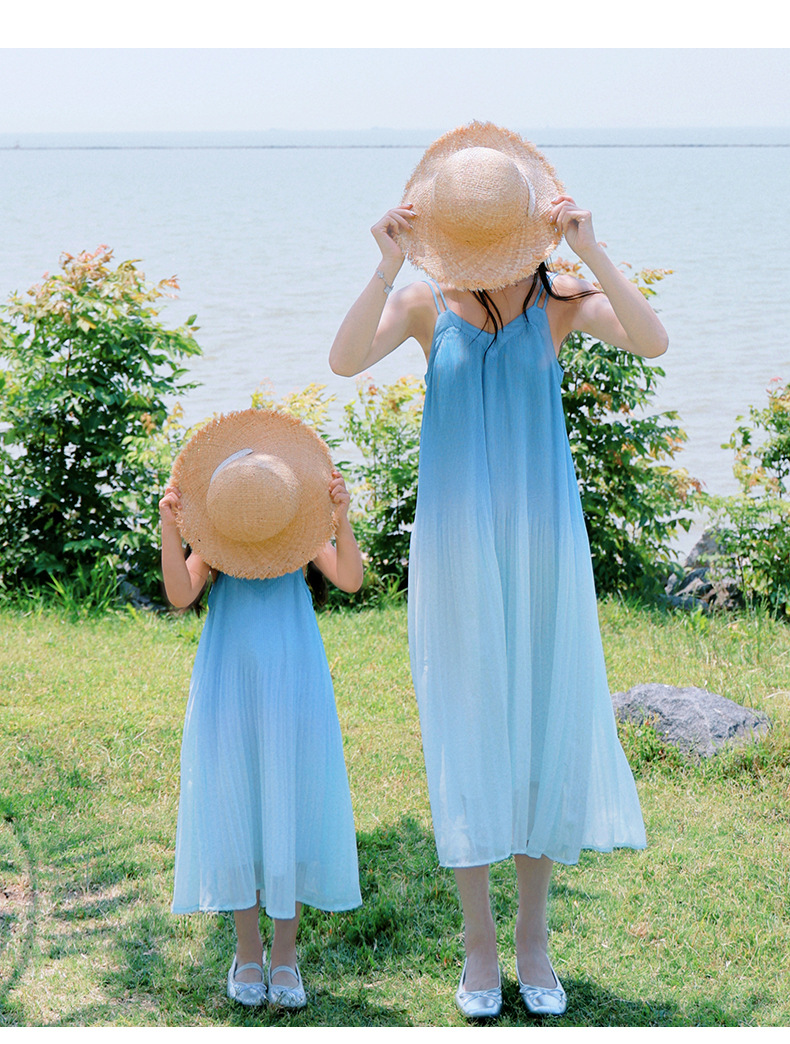 Bestseller 2025 New Summer seaside style Sanya vacation Halter dress for family of three pic 21