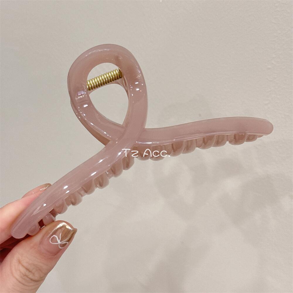 Thickened large grabber 13cm, shark clip at the back of the head, new style with abundant hair volume, hair accessory, hairpin, simple and fashionable hair claws pic 3