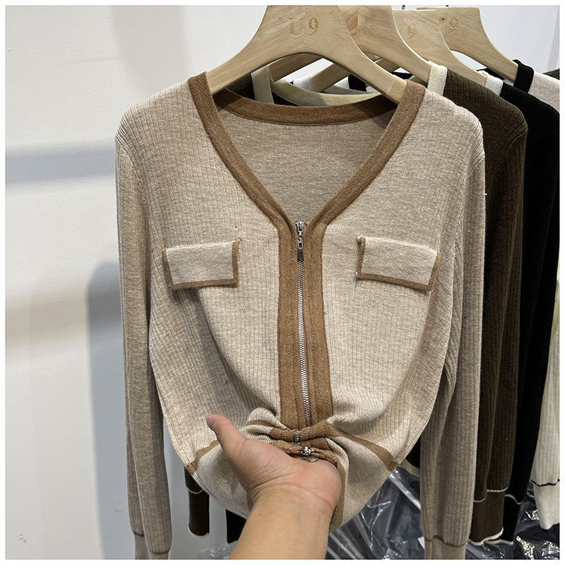 A 200-pound large-sized chanel-style knitted cardigan for early autumn, a V-neck double zipper loose, waist-cinching and slimming base layer for women pic 25
